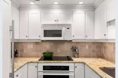 197 Eighth St #901, Boston, MA 02129 - Photo 21