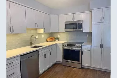 20 Hammond Pond Pkwy #206, Newton, MA 02467 - Photo 1