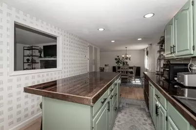 20 Constantine Dr, Tyngsborough, MA 01879 - Photo 5