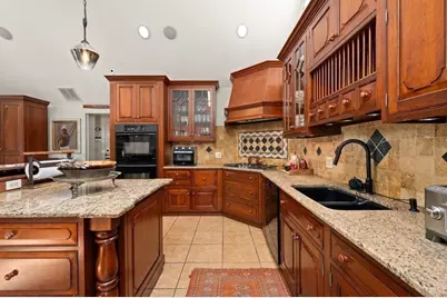 70 Osgood Street, Andover, MA 01810 - Photo 11