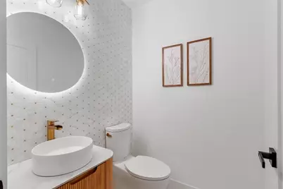 196 Doty St, Waltham, MA 02452 - Photo 19
