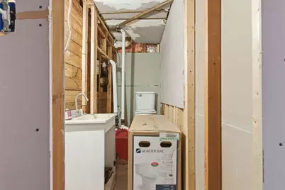 12 North Doris Avenue, Brockton, MA 02301 - Photo 17
