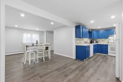 12 North Doris Avenue, Brockton, MA 02301 - Photo 7
