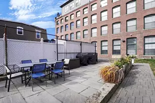 881 E 1st St, Boston, MA 02127 - Photo 25