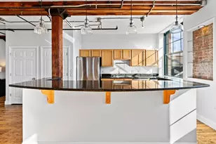 881 E 1st St, Boston, MA 02127 - Photo 7