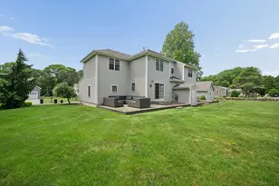 69 Merrimac St, Dartmouth, MA 02748 - Photo 17