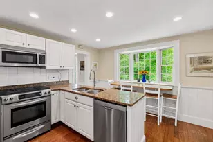 11 Concord Rd, Wayland, MA 01778 - Photo 9