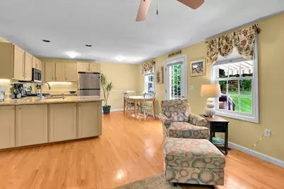 53 Lancaster Rd #5, Clinton, MA 01510 - Photo 7