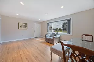 22 Fredette St, Chicopee, MA 01022 - Photo 17