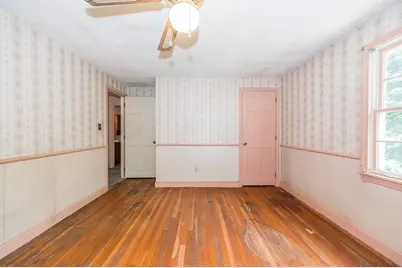 16 Westmont Cir, Shrewsbury, MA 01545 - Photo 9