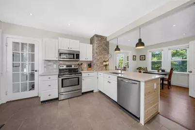 181 Beechwood St, Cohasset, MA 02025 - Photo 11