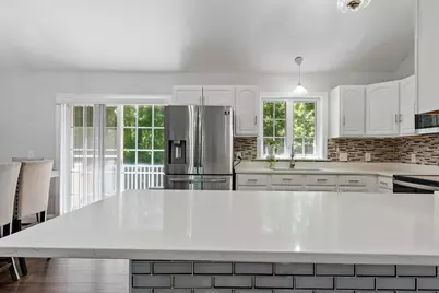 22 Columbia Ave, Fitchburg, MA 01420 - Photo 13