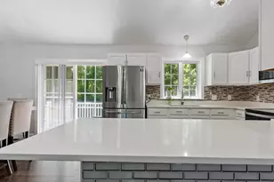 22 Columbia Ave, Fitchburg, MA 01420 - Photo 13