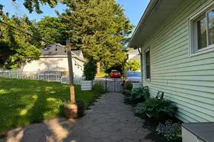 186 Prospect St, Leominster, MA 01453 - Photo 31