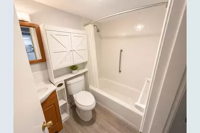 530 Vfw Parkway #201, Boston, MA 02132 - Photo 5
