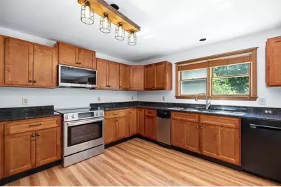 17 Ferry Street, Gloucester, MA 01930 - Photo 5