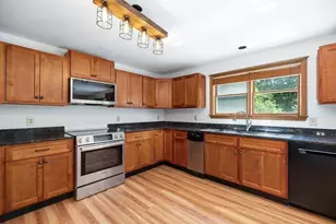 17 Ferry St, Gloucester, MA 01930 - Photo 5