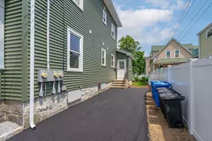 134 Brown St, Waltham, MA 02453 - Photo 37