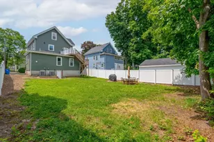 134 Brown St, Waltham, MA 02453 - Photo 35
