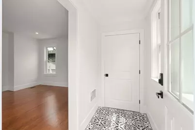 134 Brown Street #2, Waltham, MA 02453 - Photo 27