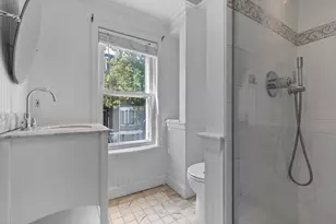 256 W 3rd St, Boston, MA 02127 - Photo 19
