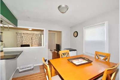 3 Vineland Ave, East Longmeadow, MA 01028 - Photo 7