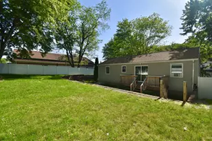 3 Vineland Ave, East Longmeadow, MA 01028 - Photo 27
