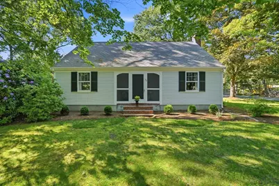 32 Wadsworth Rd, Duxbury, MA 02332 - Photo 5