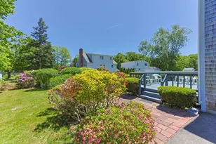 10 Antlers Shore Dr, Falmouth, MA 02536 - Photo 27
