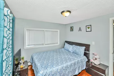 452 Tecumseh St, Fall River, MA 02721 - Photo 11