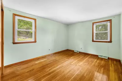 4 Haddad Ave, Randolph, MA 02368 - Photo 15