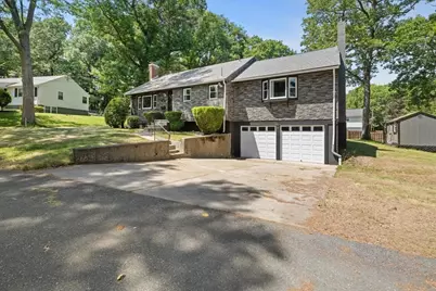 4 Haddad Ave, Randolph, MA 02368 - Photo 23