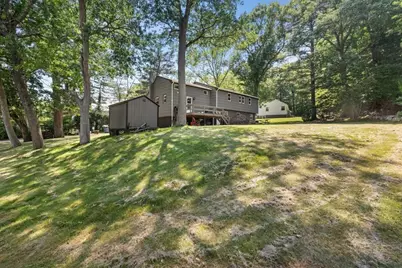 4 Haddad Ave, Randolph, MA 02368 - Photo 19