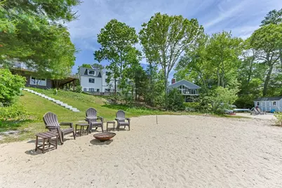 73 Lake Shore Dr, Falmouth, MA 02536 - Photo 9