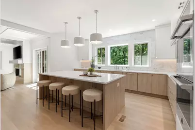 22 Constitution Rd, Lexington, MA 02421 - Photo 5