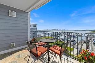 550 Pleasant St, Winthrop, MA 02152 - Photo 5