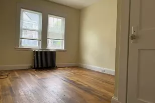 85 Town Hill St, Quincy, MA 02169 - Photo 11