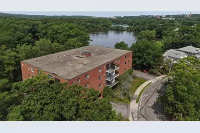 209 Riverview Ave #5, Newton, MA 02466 - Photo 9