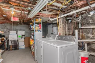 249 Bunker Hill St, Boston, MA 02129 - Photo 15