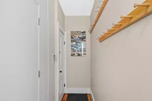 249 Bunker Hill St, Boston, MA 02129 - Photo 9