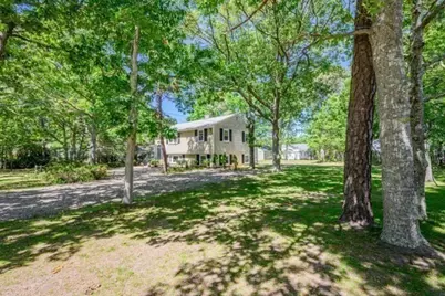 19 Maine Avenue, Yarmouth, MA 02673 - Photo 13
