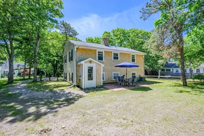 19 Maine Avenue, Yarmouth, MA 02673 - Photo 9