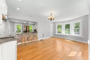46 Ash St, Brockton, MA 02301 - Photo 13