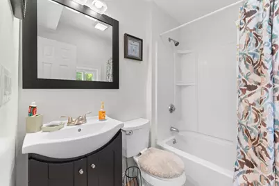 46 Ash St, Brockton, MA 02301 - Photo 15