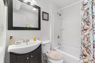 46 Ash St, Brockton, MA 02301 - Photo 15