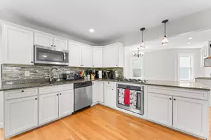 46 Ash St, Brockton, MA 02301 - Photo 11