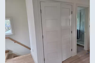 6 Lowell Ave #3, Newton, MA 02460 - Photo 5