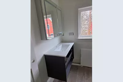 6 Lowell Ave #3, Newton, MA 02460 - Photo 3