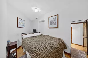 8 Wiget St, Boston, MA 02113 - Photo 13