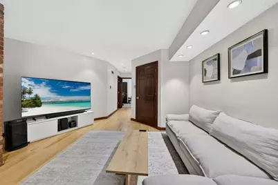 8 Wiget St #1, Boston, MA 02113 - Photo 11
